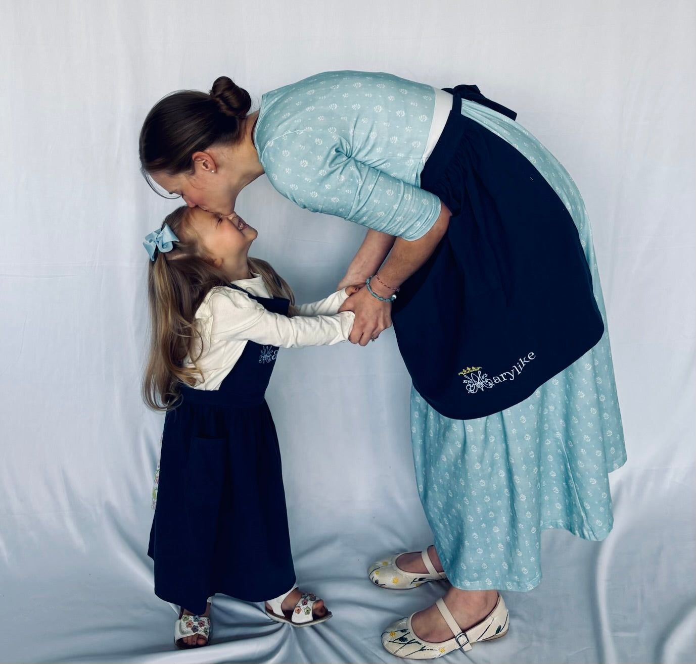 Little Mary Apron Bundle