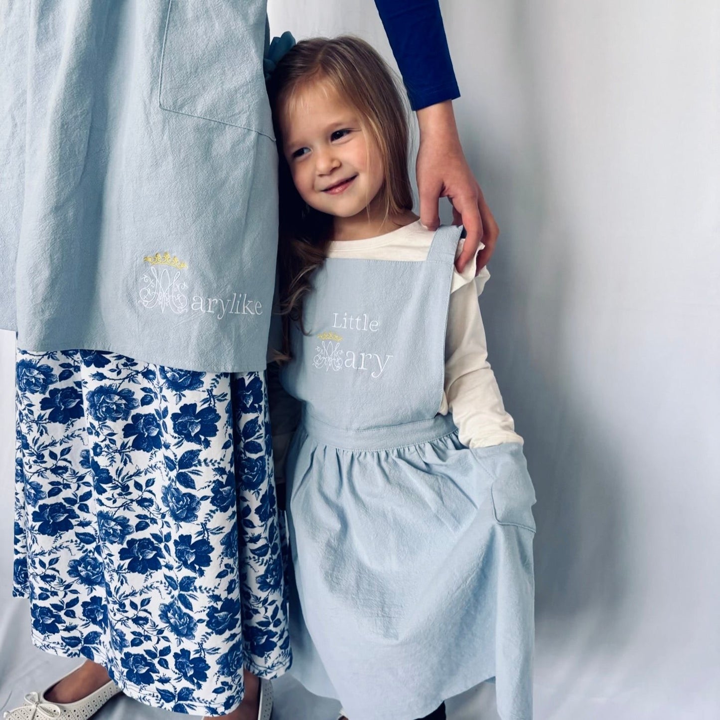 Little Mary Apron Bundle