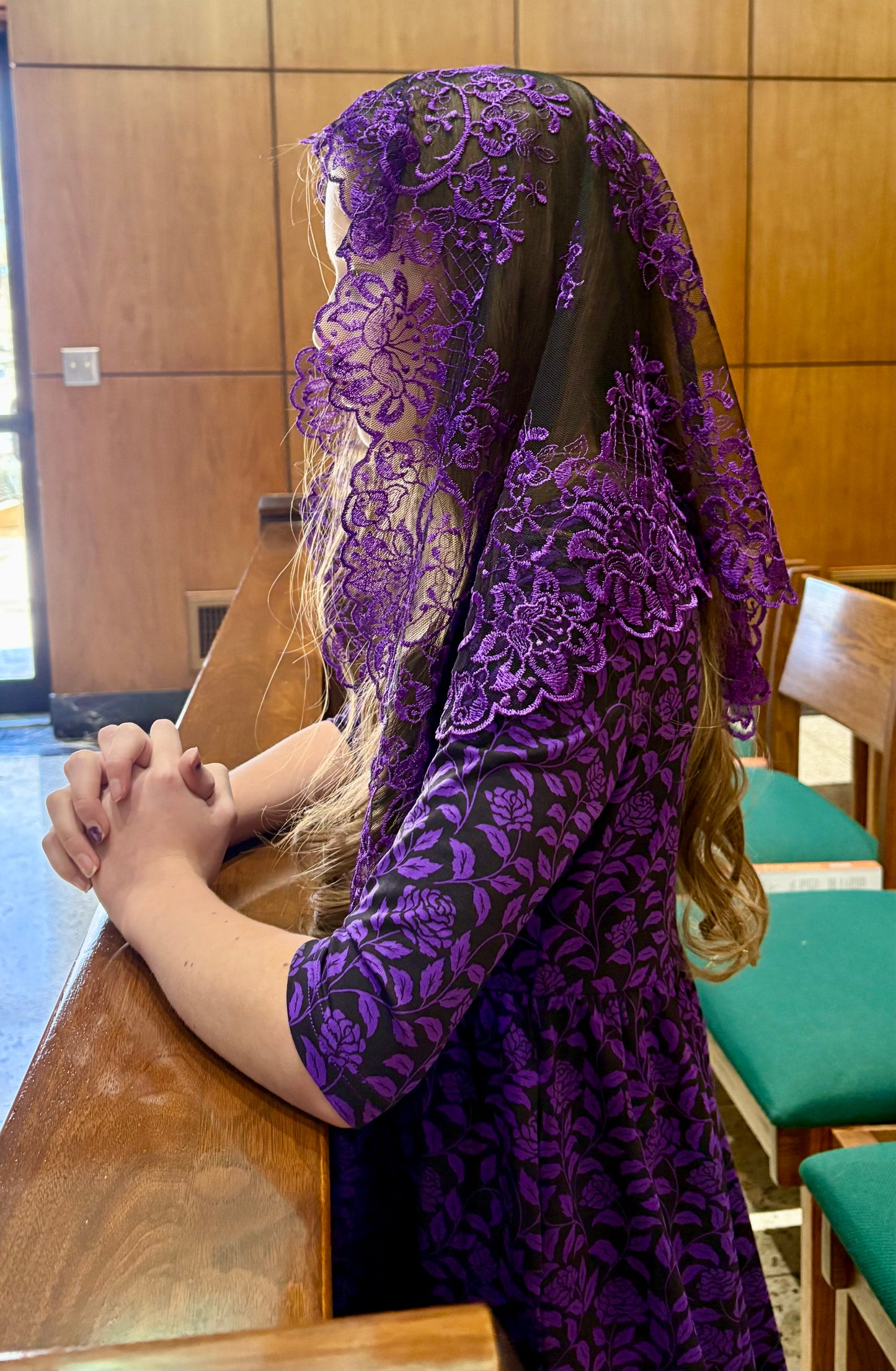 Women and Girls Chapel Veils