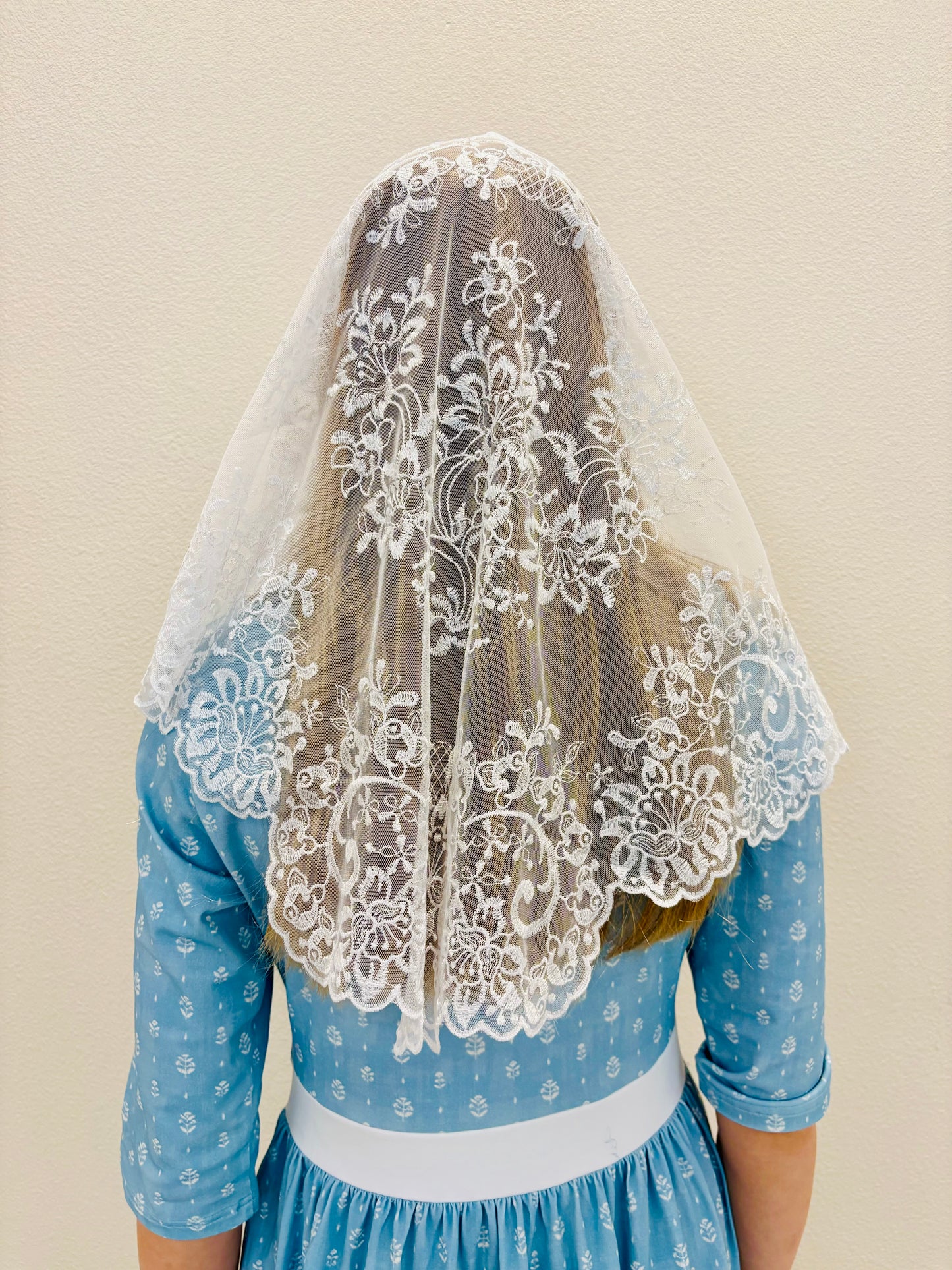Women and Girls Chapel Veils